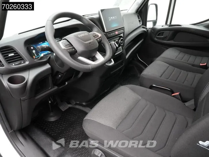 Iveco Daily 2024 photo 3