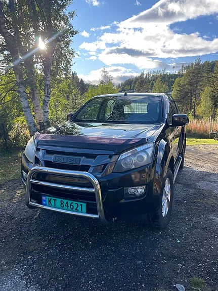Isuzu D-Max 2014 photo 2