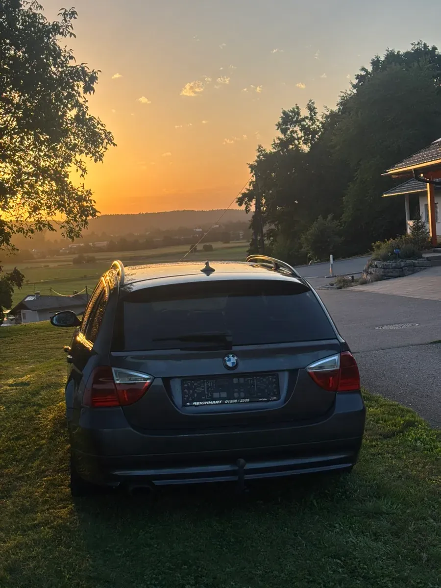BMW 3 Series 2008 photo 3