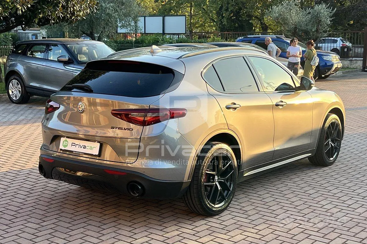 Alfa Romeo Stelvio 2019 photo 5