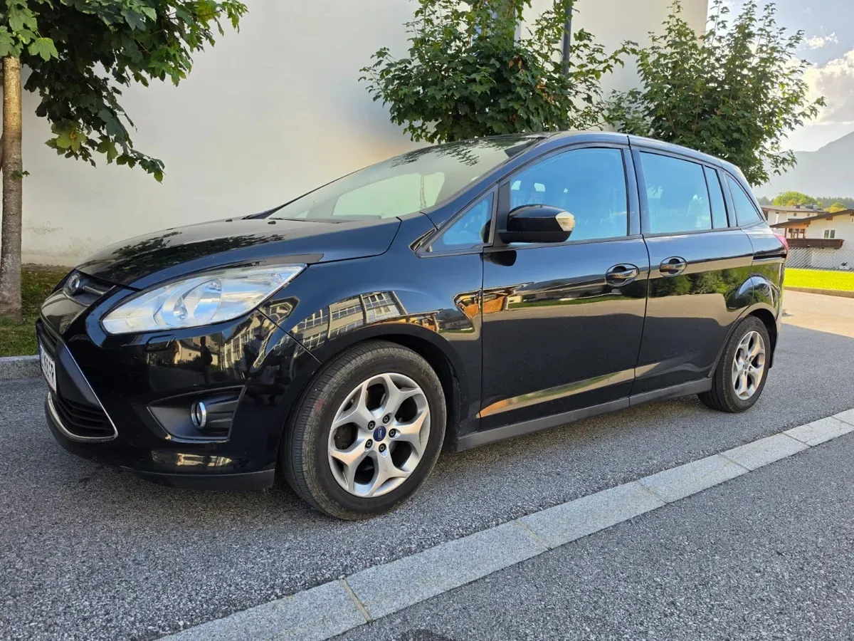 Ford C-Max 2011 photo 3