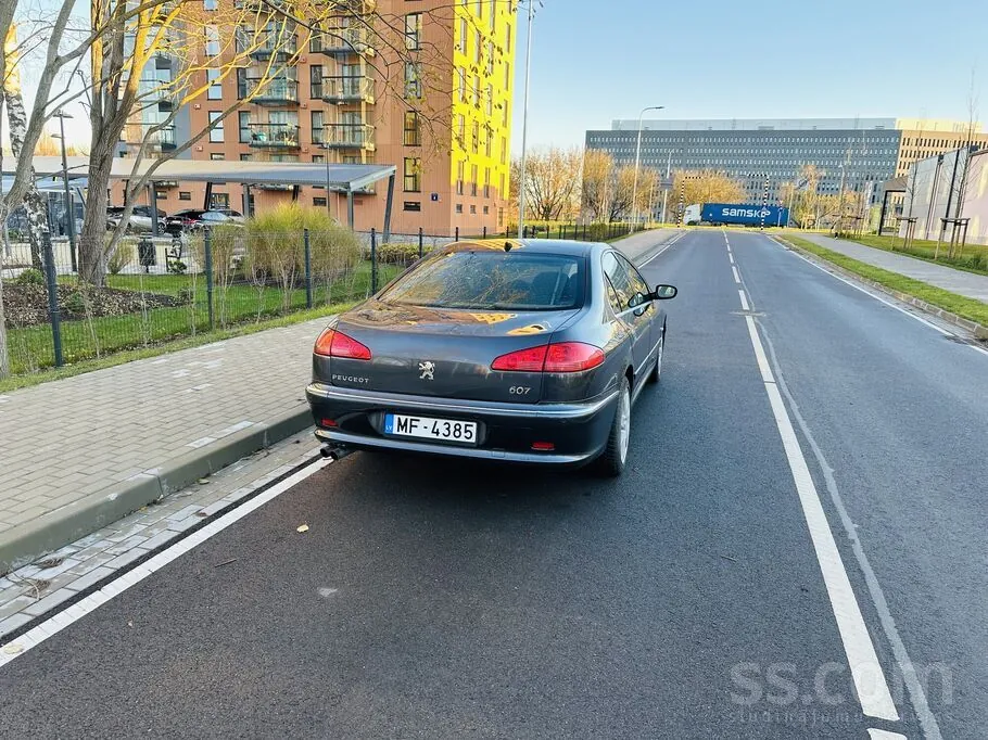 Peugeot 607 2007 photo 4