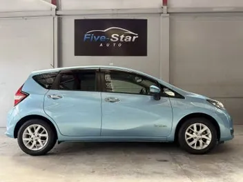 Nissan Note 2018 photo 4