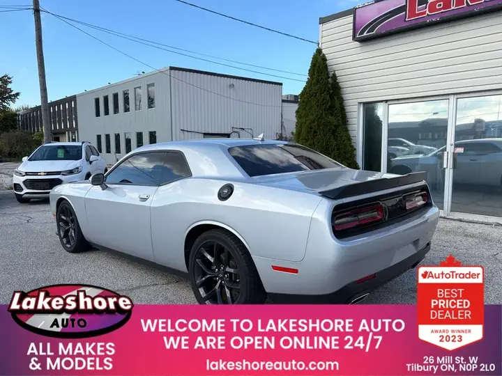 Dodge Challenger