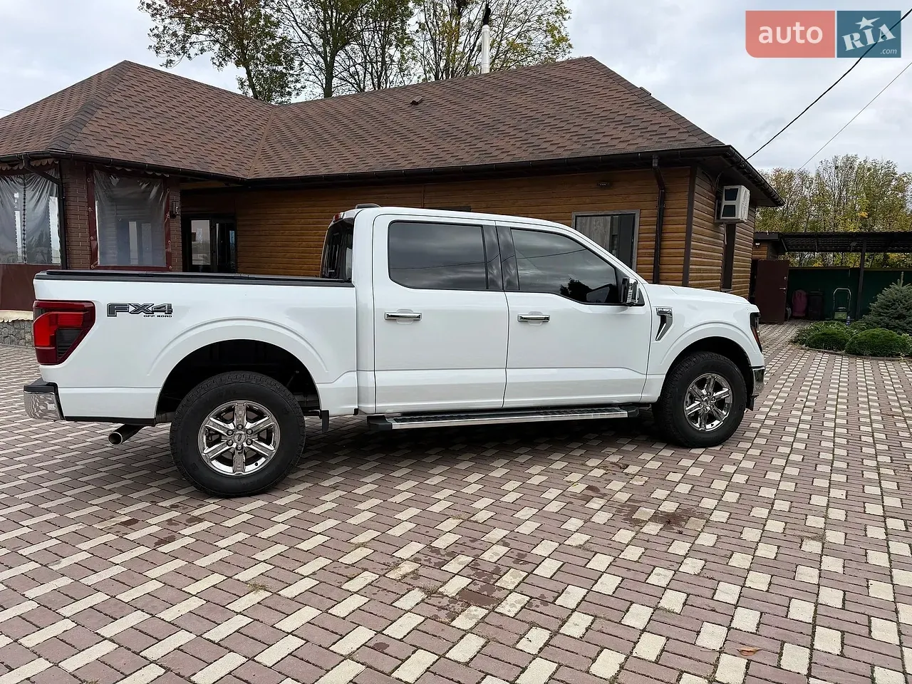 Ford F-150 2025 photo 4