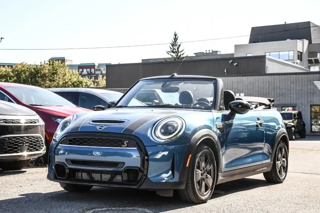 Mini Convertible 2022 photo 2