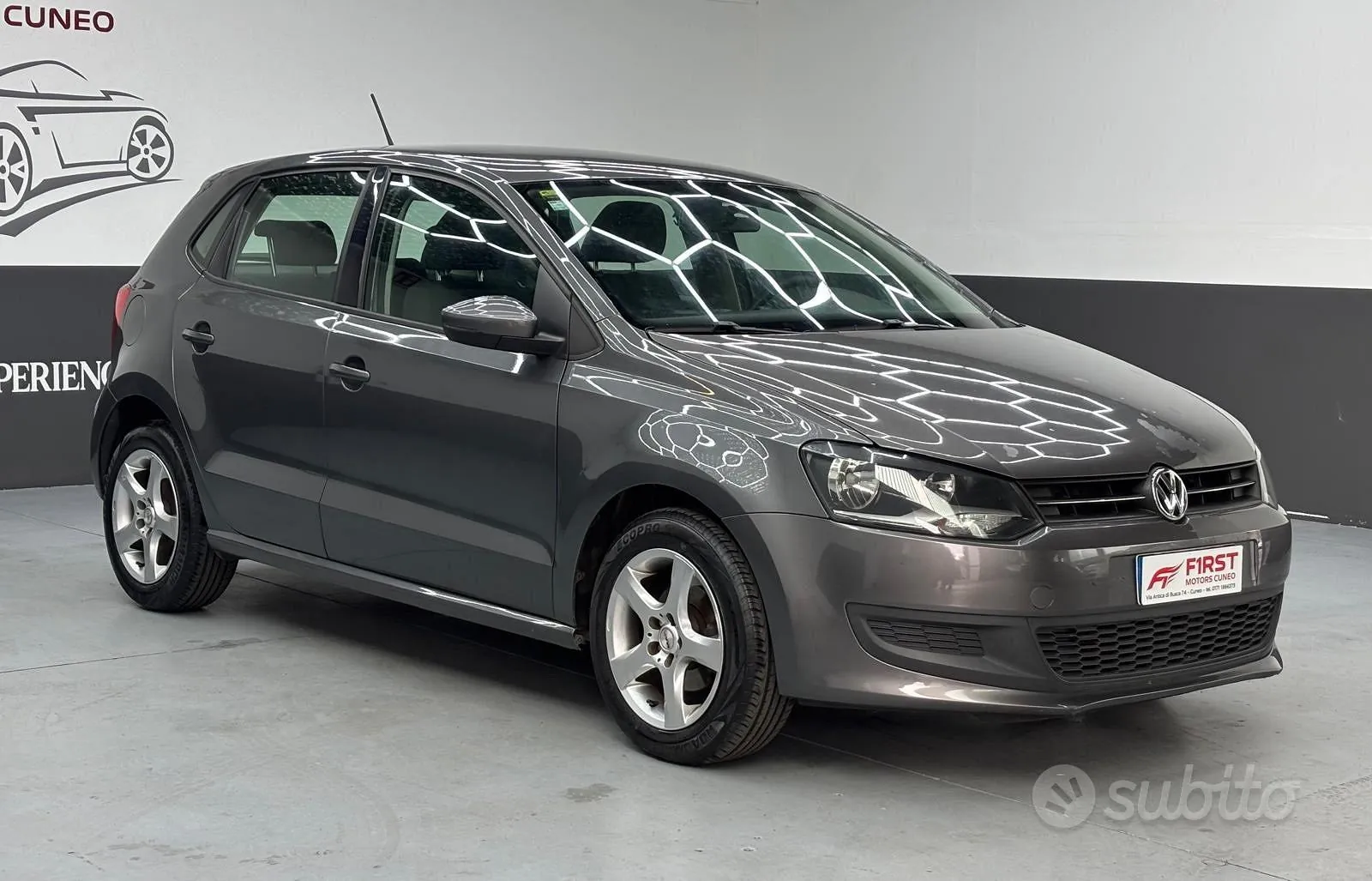 Volkswagen Polo 2009 photo 2