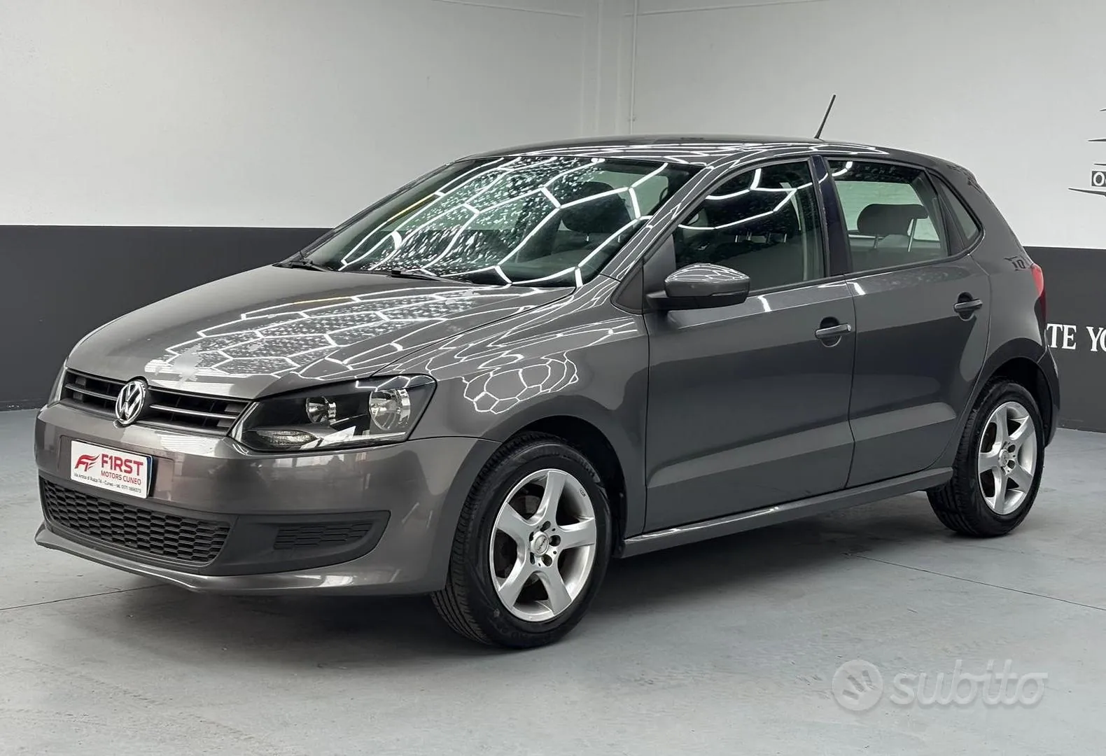 Volkswagen Polo 2009 photo 4