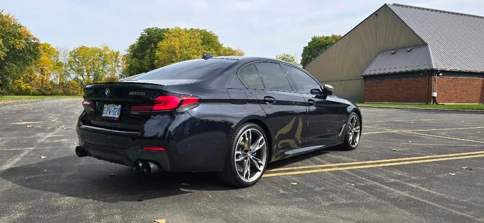 BMW 5 Series 2022 photo 3