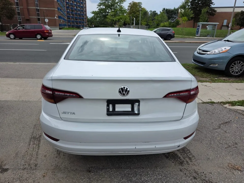 Volkswagen Jetta 2019 photo 3