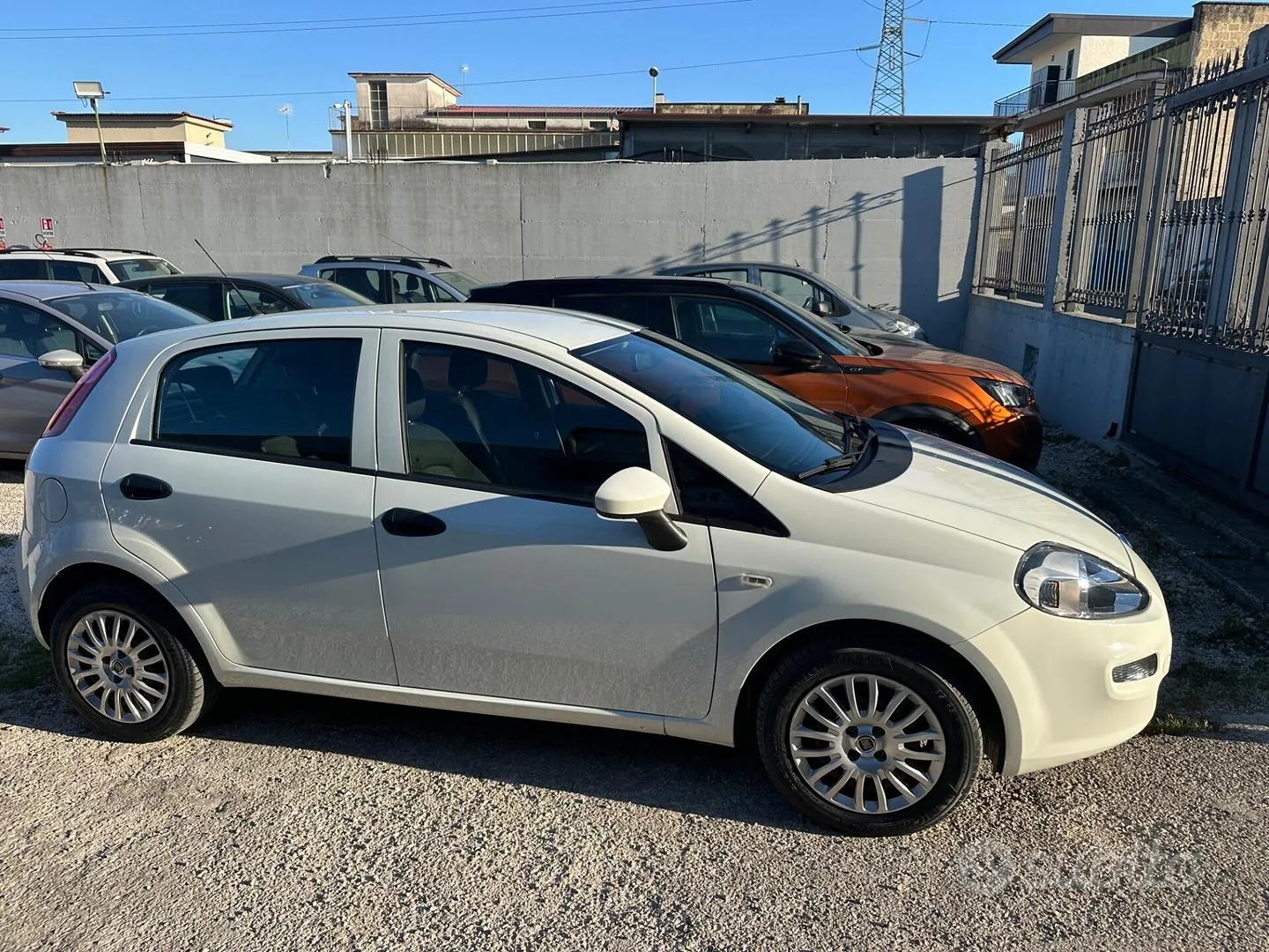 Fiat Punto 2016 photo 3
