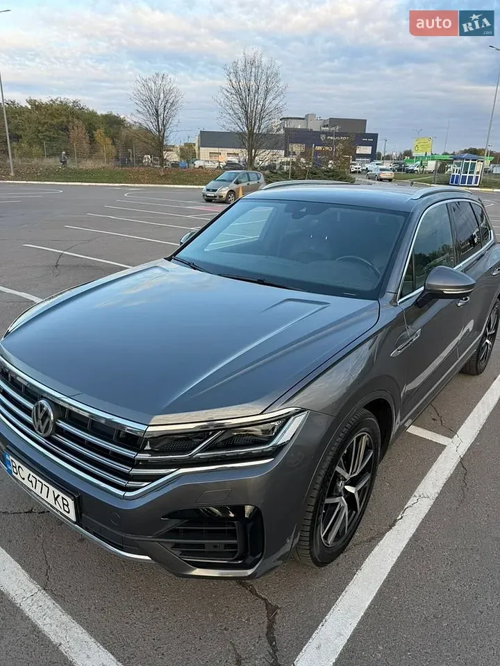 Volkswagen Touareg 2019 photo 3