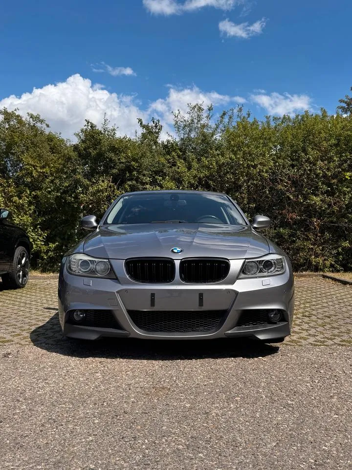 BMW 325I