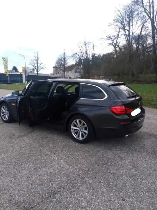 BMW 5 Series 2013 photo 2
