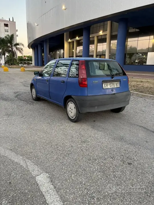 Fiat Punto 1996 photo 3