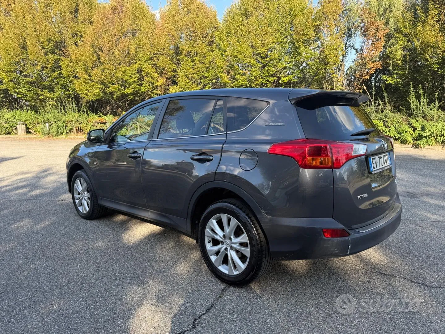 Toyota Rav4 2015 photo 5