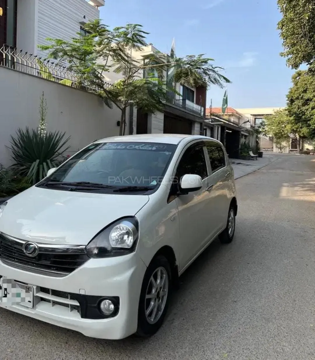 Daihatsu Mira