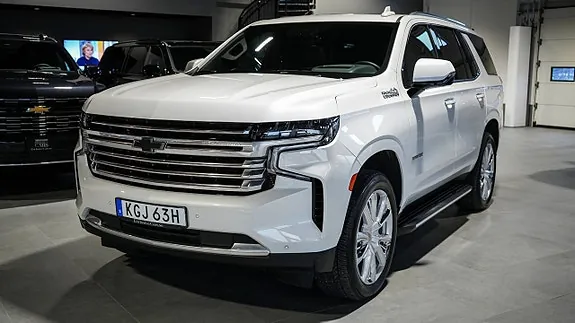 Chevrolet Tahoe 2023 photo 2