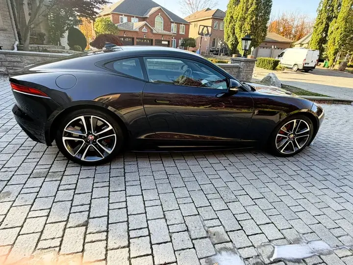 Jaguar F-Type