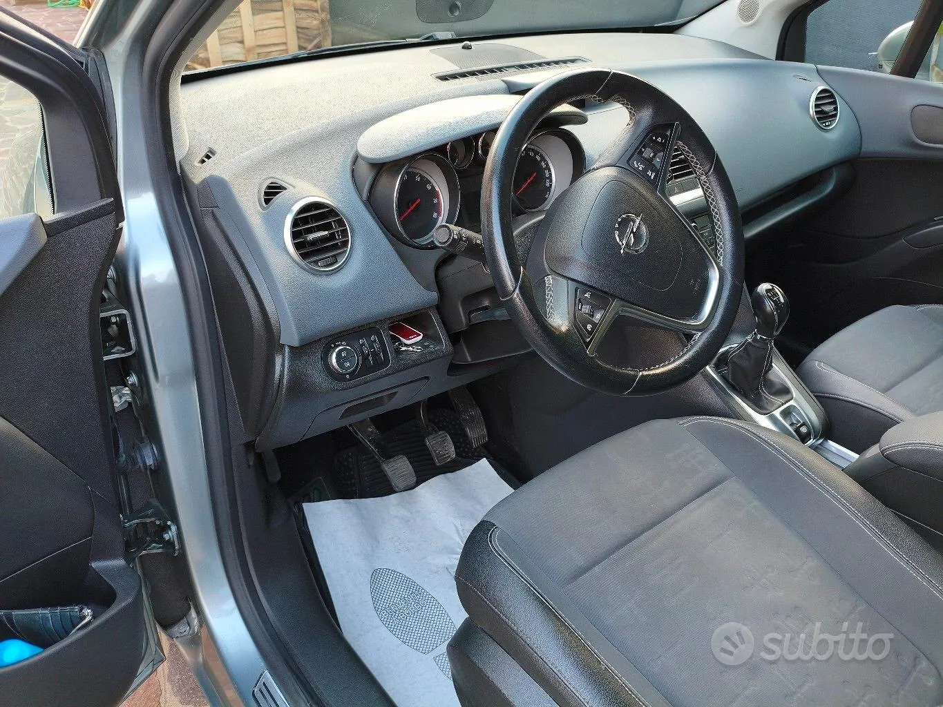 Opel Meriva 2014 photo 3