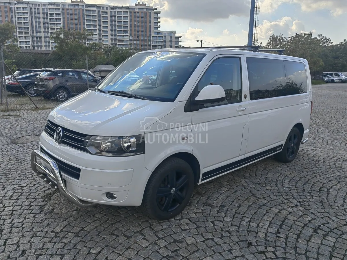 Volkswagen Multivan 2010 photo 3