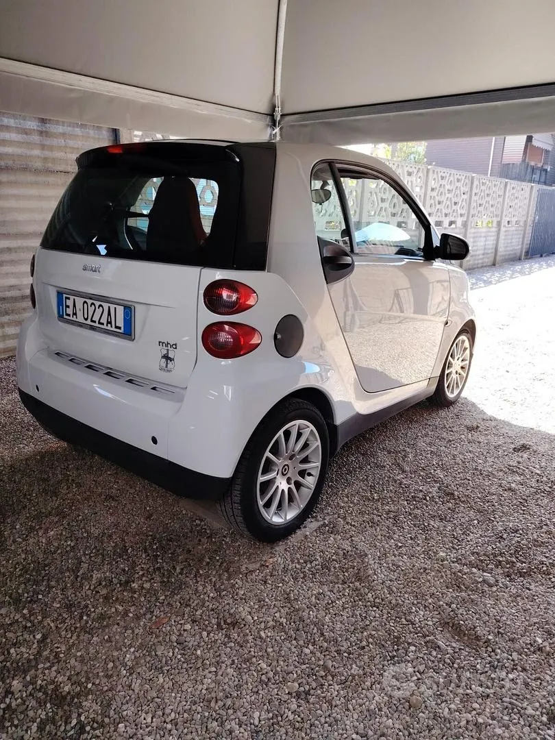 Smart Fortwo 2010 photo 5