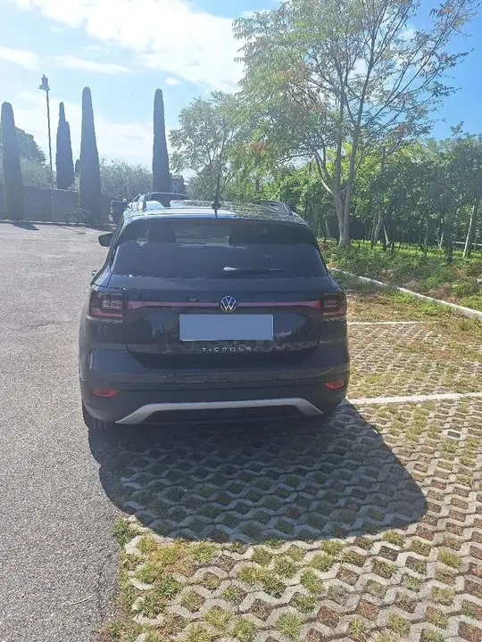 Volkswagen T-Cross 2021 photo 3