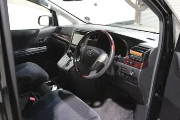 Toyota Vellfire 2014 photo 4
