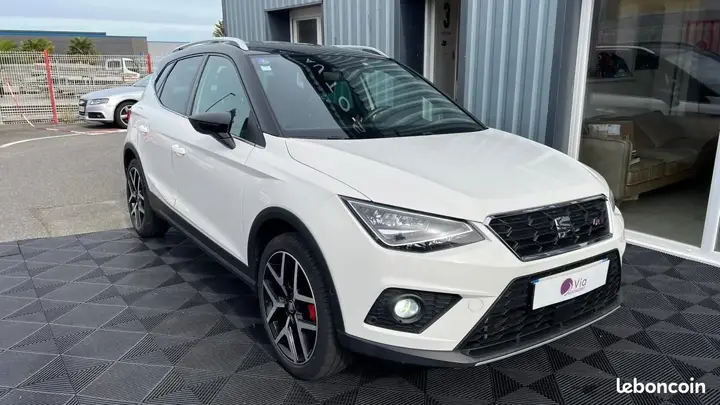 Seat Arona 2021 photo 3