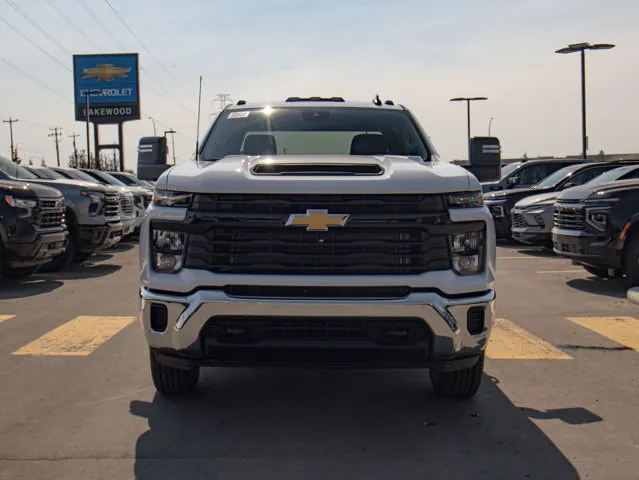 Chevrolet Silverado 2026 photo 3