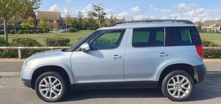 Skoda Yeti 2009 photo 2