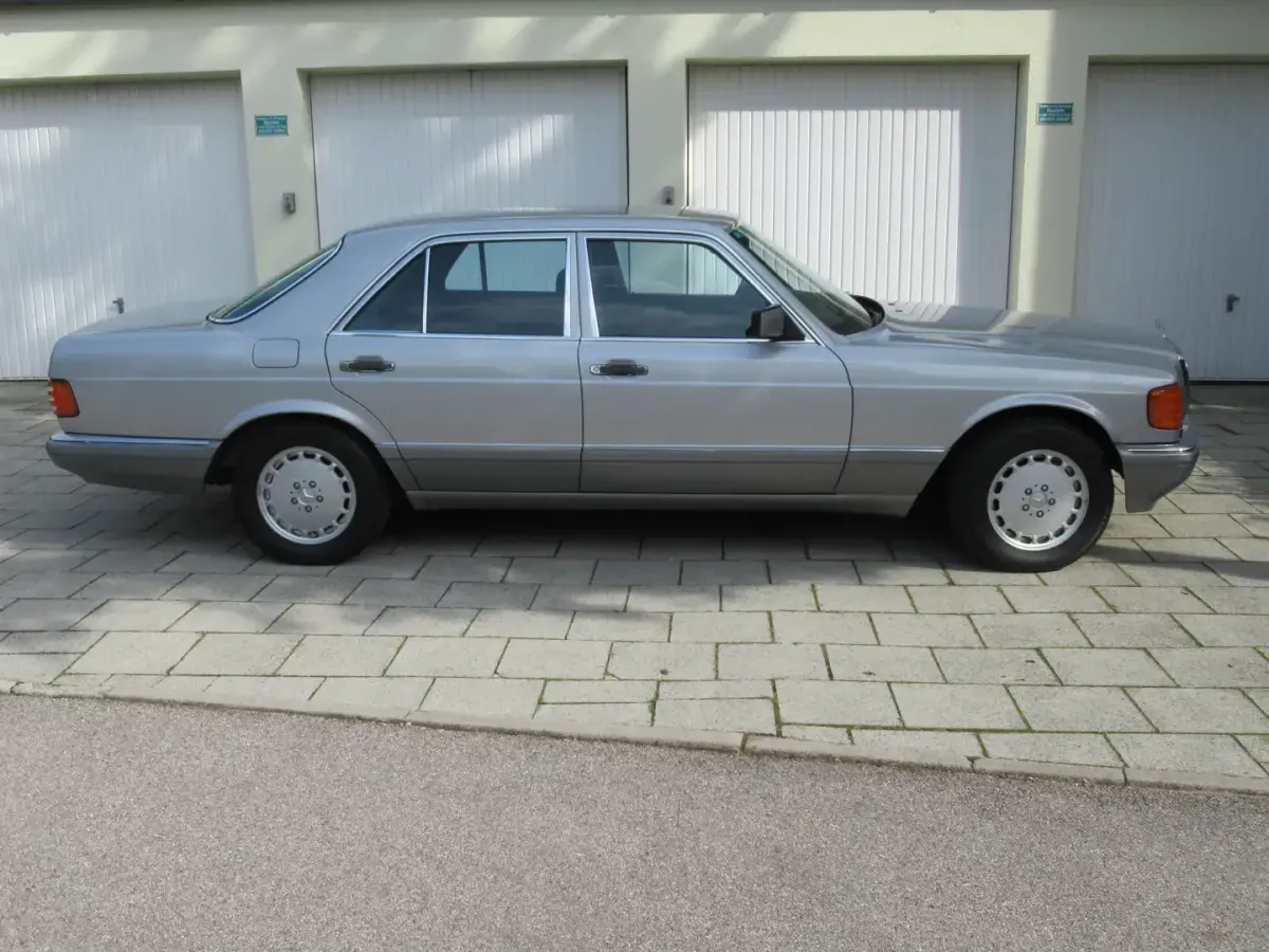 Mercedes-Benz S-Class 1987 photo 3