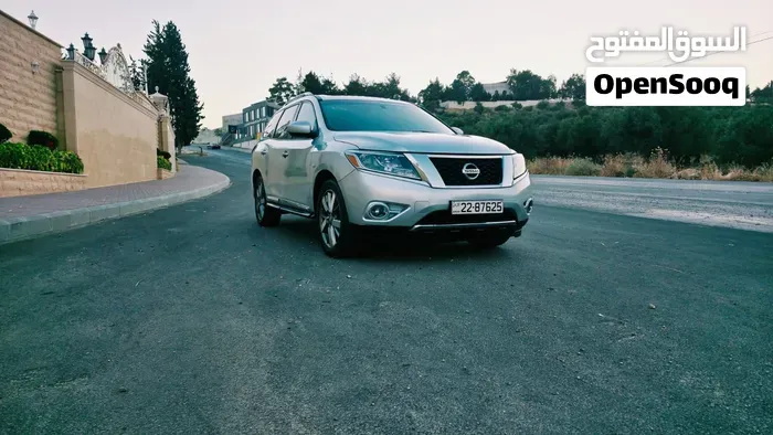 Nissan Pathfinder 2014 photo 3