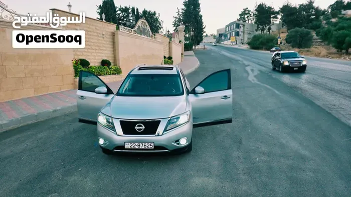 Nissan Pathfinder 2014 photo 4