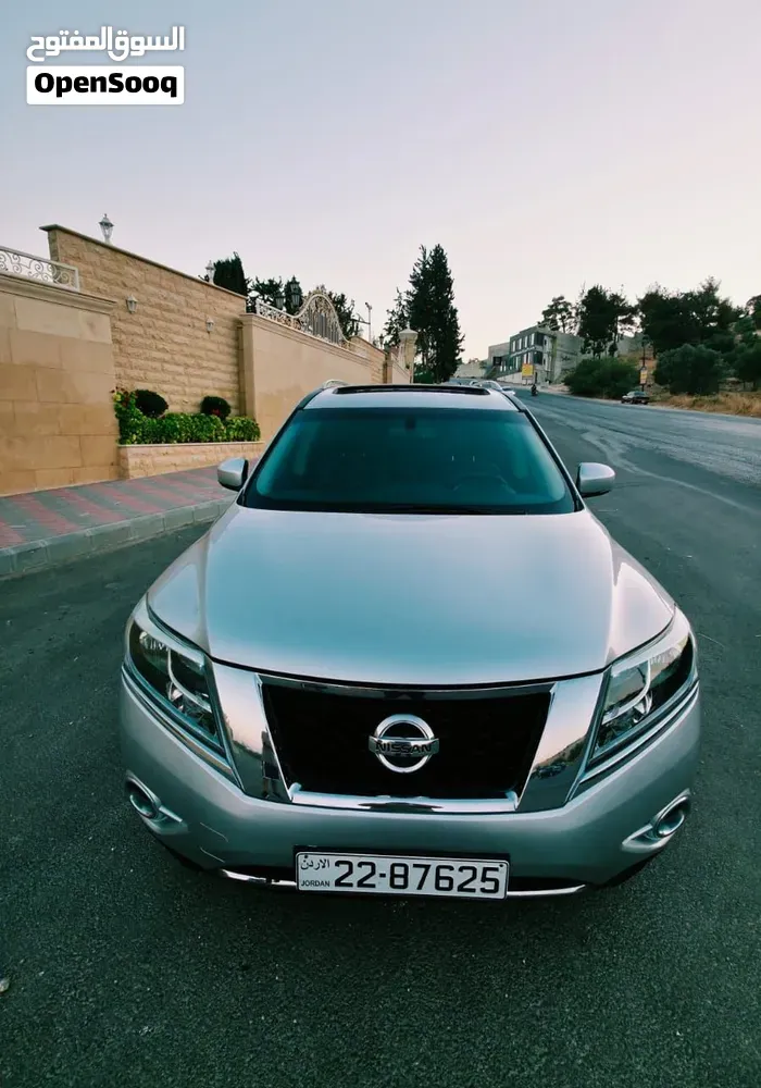 Nissan Pathfinder 2014 photo 2