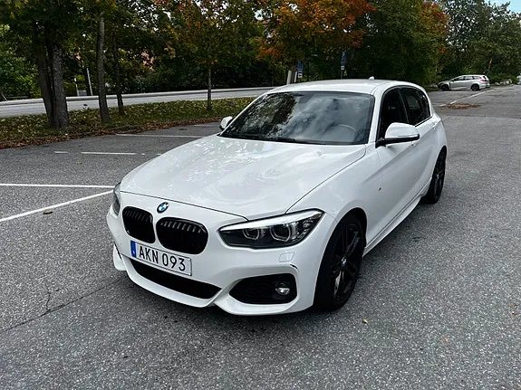 BMW 118I 2019 photo 2