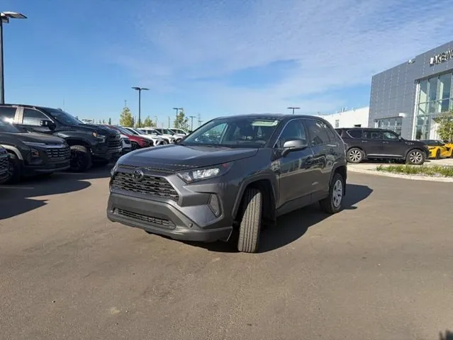 Toyota Rav4 2025 photo 3
