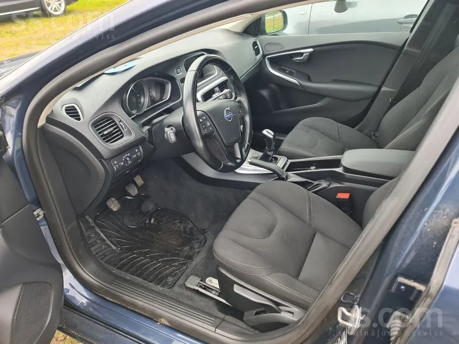 Volvo V40 2014 photo 5
