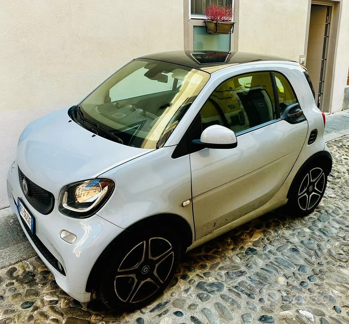 Smart Fortwo 2016 photo 2
