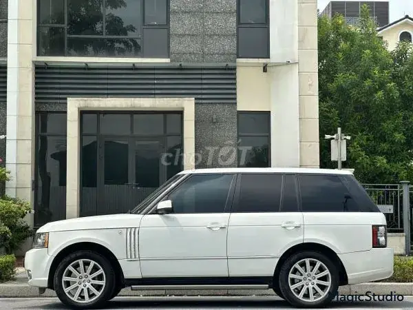 Land Rover Range Rover 2011 photo 4