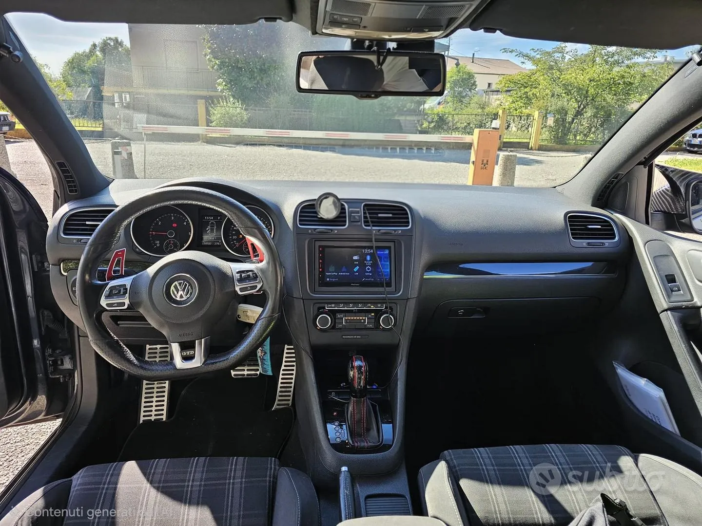 Volkswagen Golf 2011 photo 5