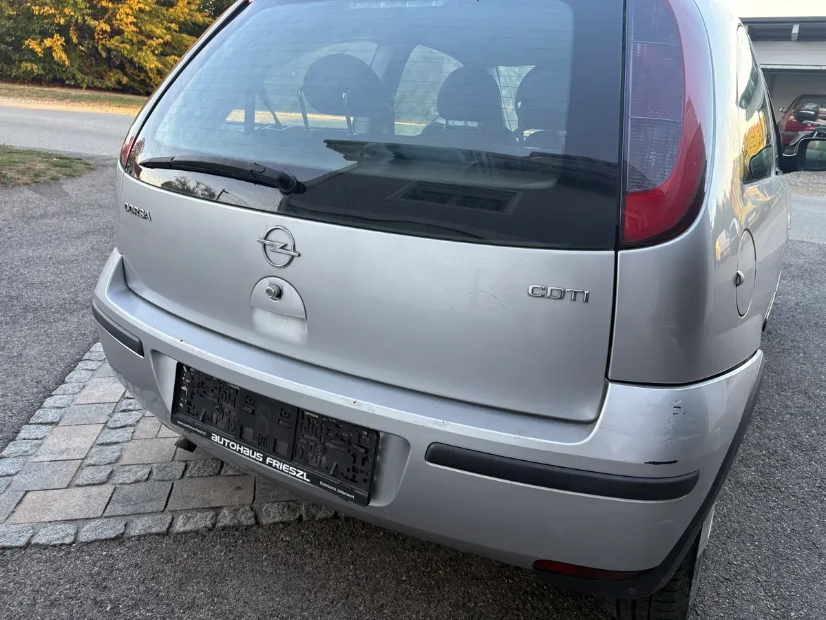 Opel Corsa 2004 photo 3