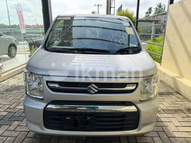 Suzuki Wagon R Fx 2024 photo 4