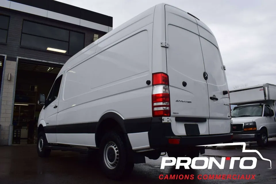 Mercedes-Benz Sprinter 2016 photo 5