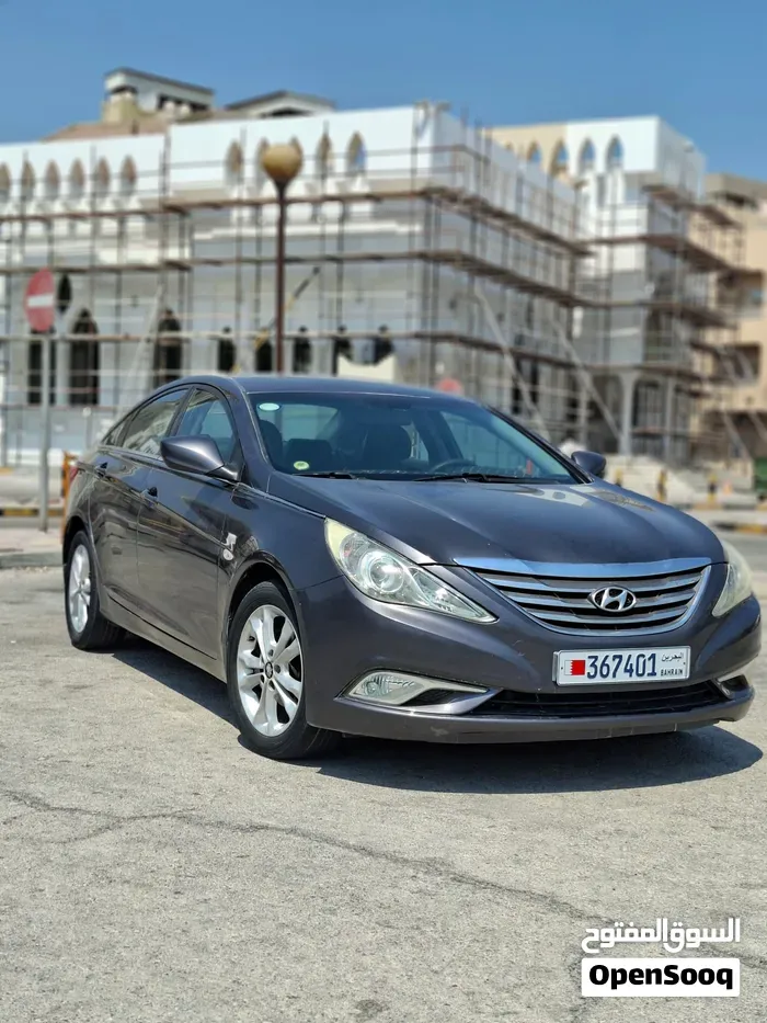 Hyundai Sonata 2013 photo 2