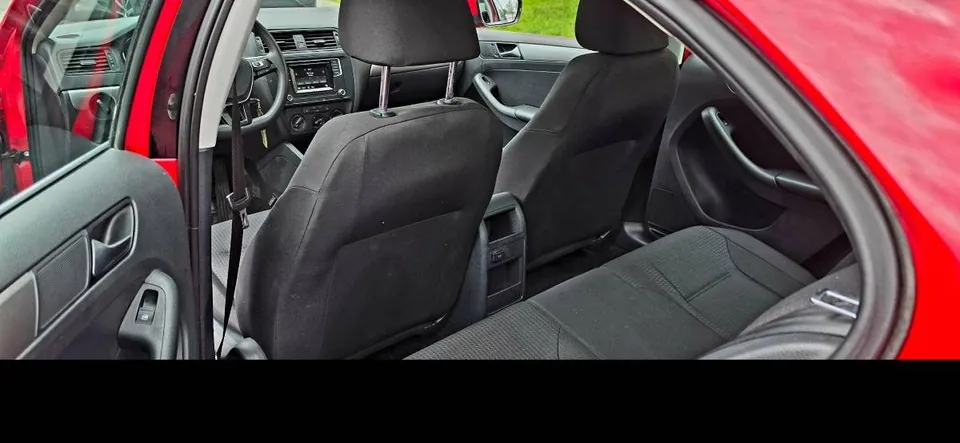 Volkswagen Jetta 2016 photo 3