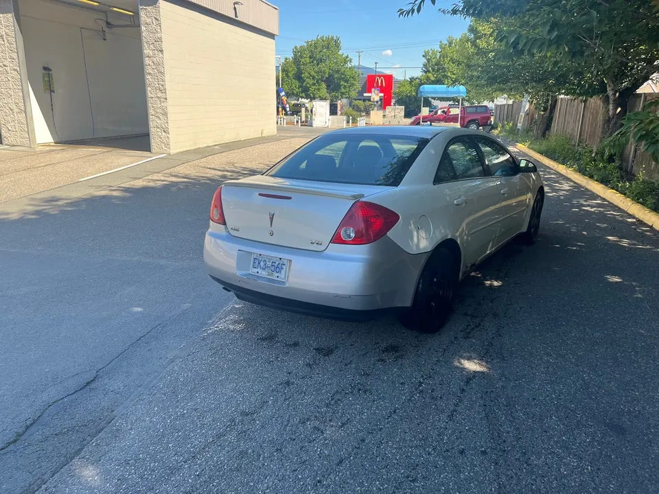 Pontiac G6 2008 photo 4