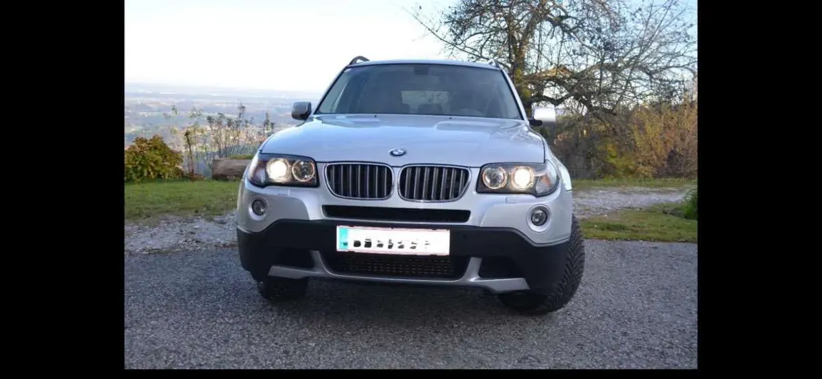 BMW X3 2009 photo 2