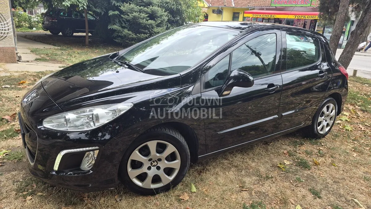 Peugeot 308 2012 photo 3
