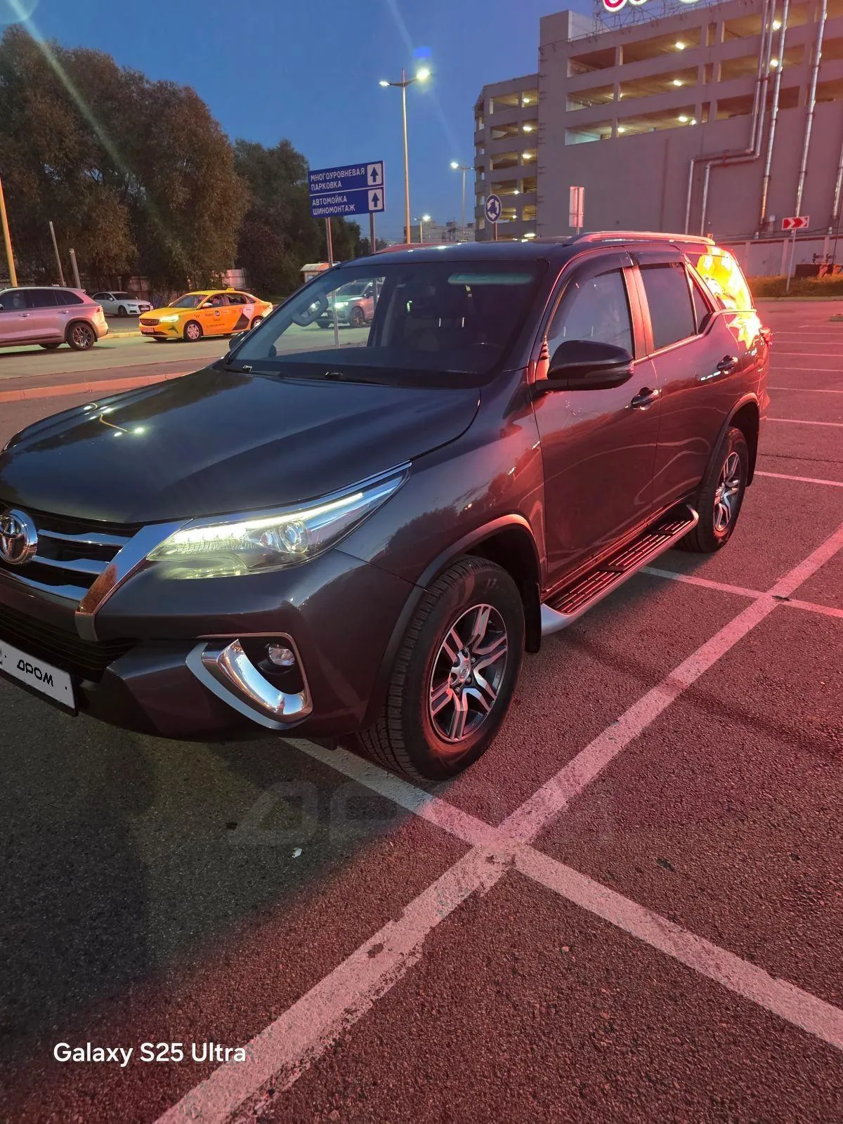 Toyota Fortuner 2017 photo 2